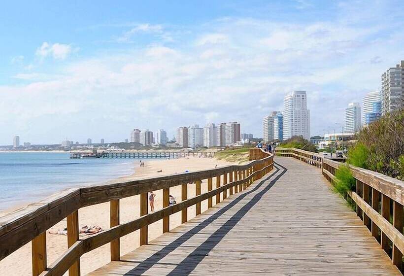 ホテル Del Faro Punta Del Este