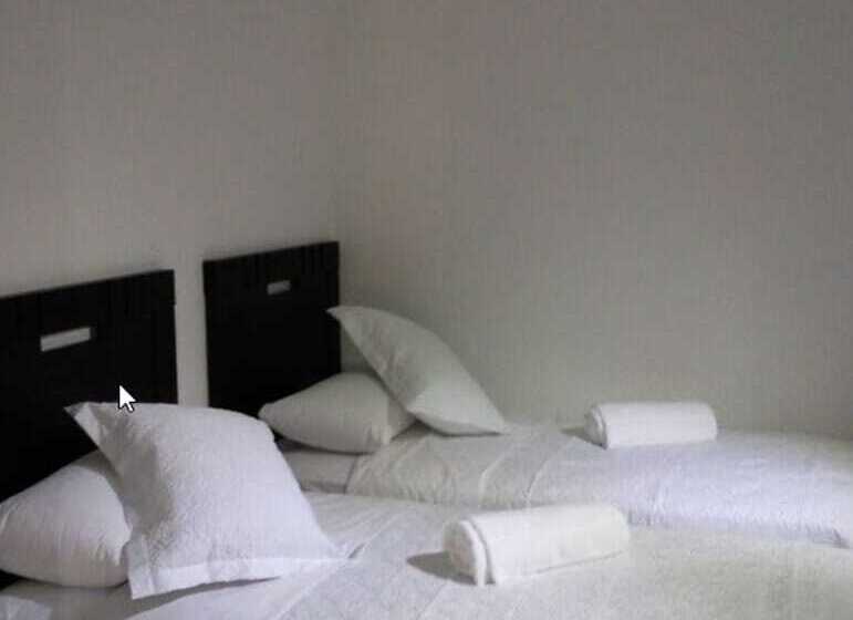 هتل Del Faro Punta Del Este