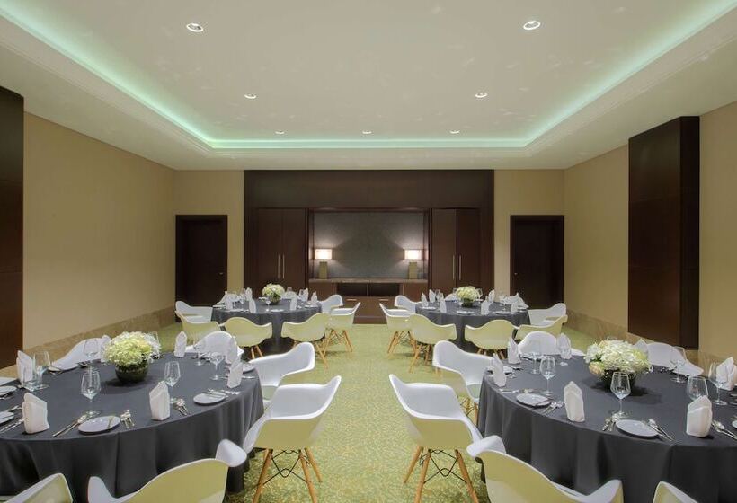 هتل Doubletree By Hilton Doha  Al Sadd