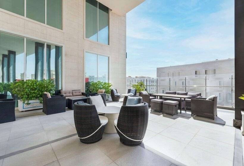هتل Doubletree By Hilton Doha  Al Sadd