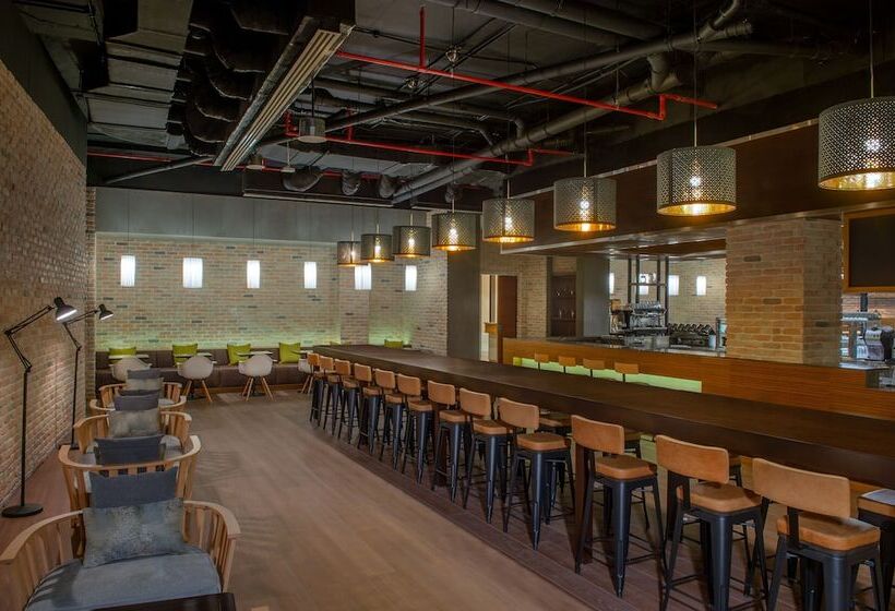 هتل Doubletree By Hilton Doha  Al Sadd