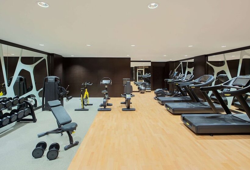 هتل Doubletree By Hilton Doha  Al Sadd