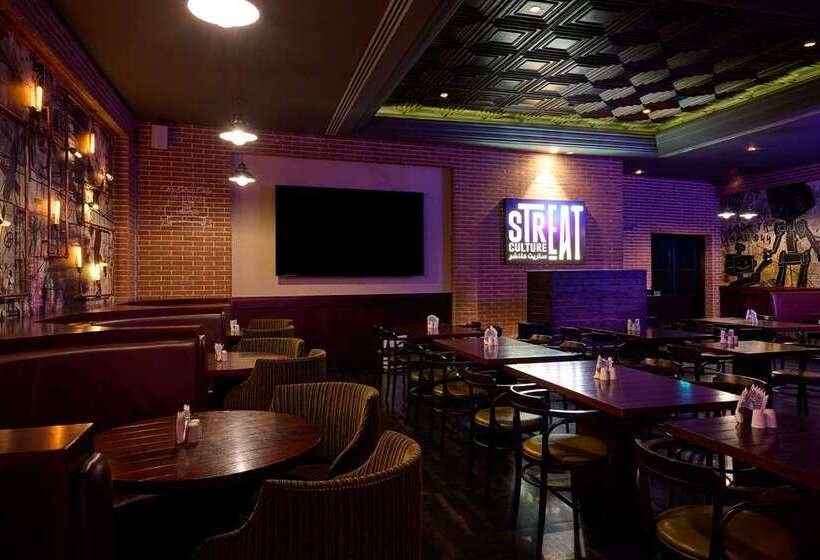 هتل Doubletree By Hilton Doha  Al Sadd