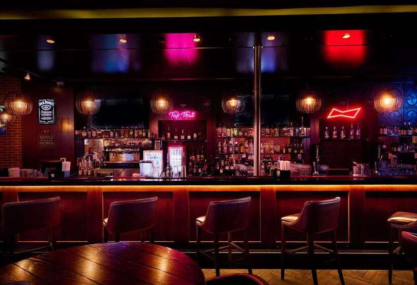 هتل Doubletree By Hilton Doha  Al Sadd