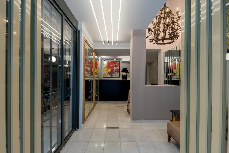 בית מלון כפרי Fos Downtown Suites