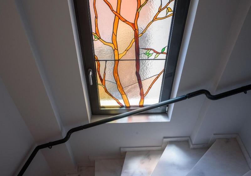 Szálloda Fos Downtown Suites