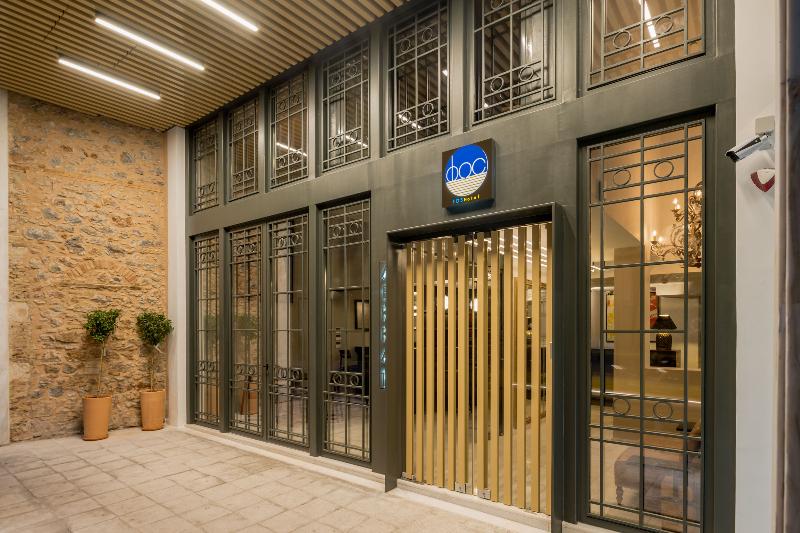 בית מלון כפרי Fos Downtown Suites