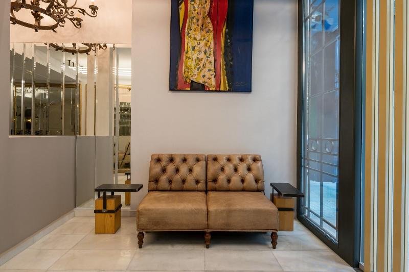 Szálloda Fos Downtown Suites