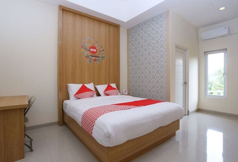호텔 Garuda Guesthouse Yogyakarta Redpartner