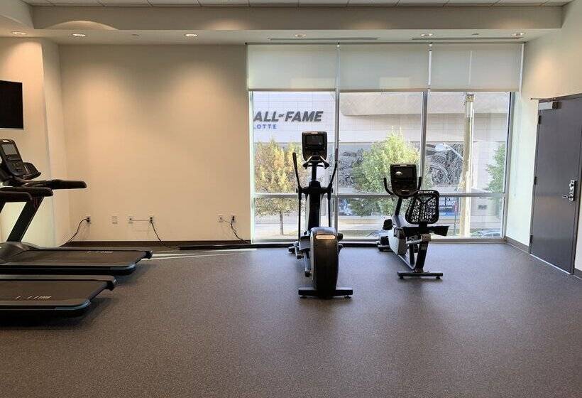 酒店 Home2 Suites By Hilton Charlotte Uptown, Nc