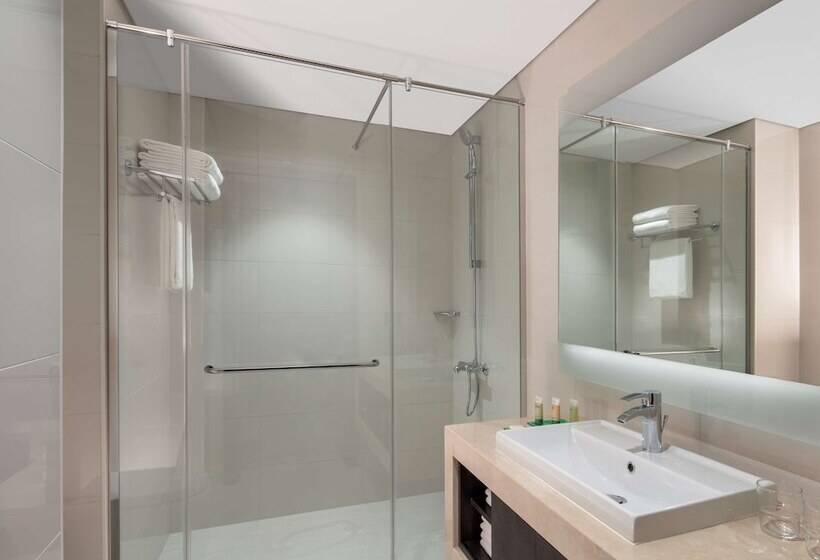 Отель Hyatt Place Dubai Jumeirah