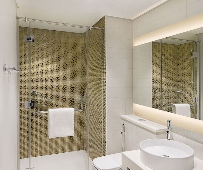 Отель Hyatt Place Dubai Jumeirah