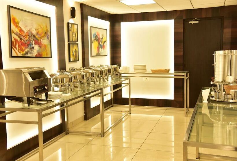 هتل Krishna Seacoin