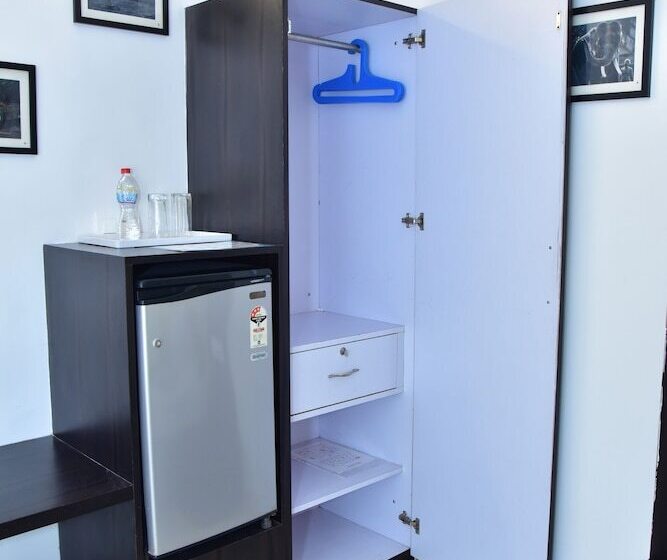 هتل Krishna Seacoin