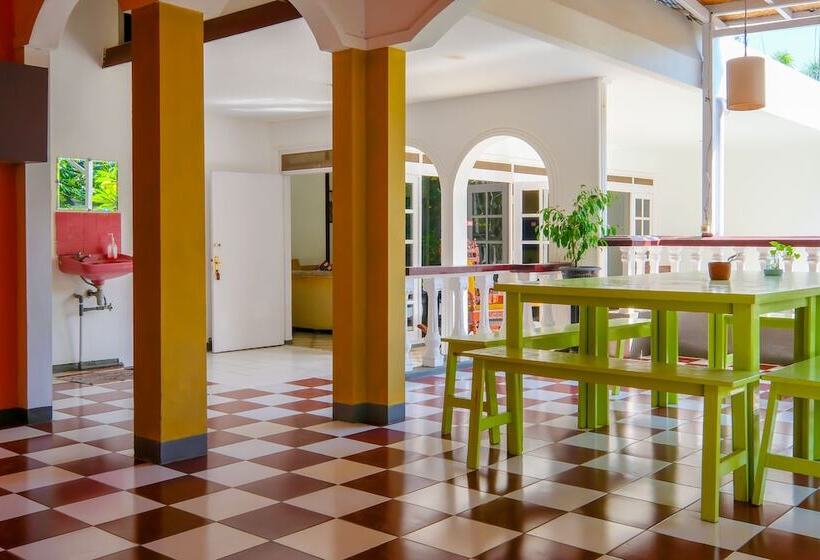 ホテル Lombok Guest House