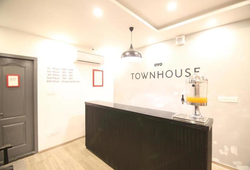 בית מלון כפרי Super Townhouse Airport Road