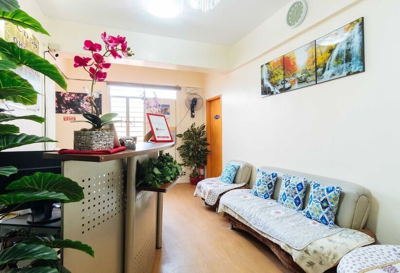 هتل Reddoorz @ Vicente Street Espana Manila