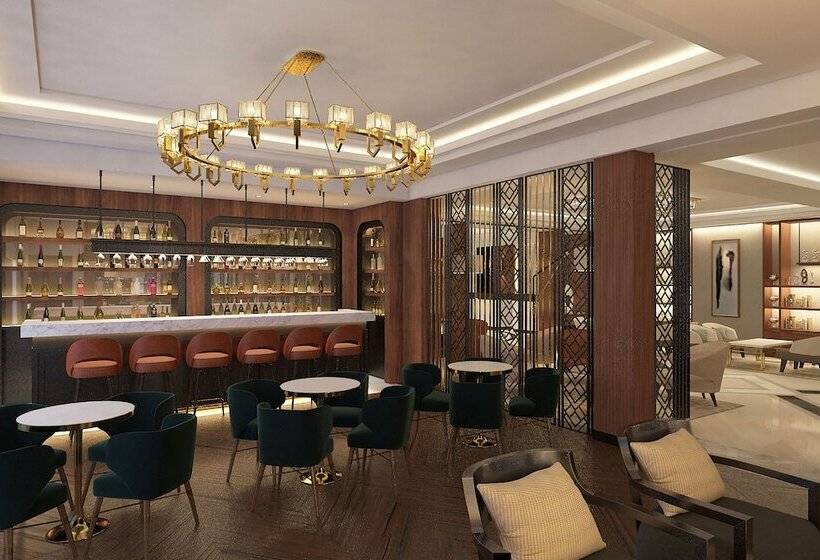 هتل Sheraton Bishkek