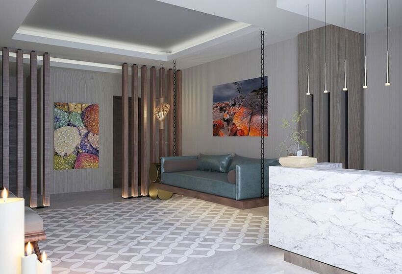 هتل Sheraton Bishkek