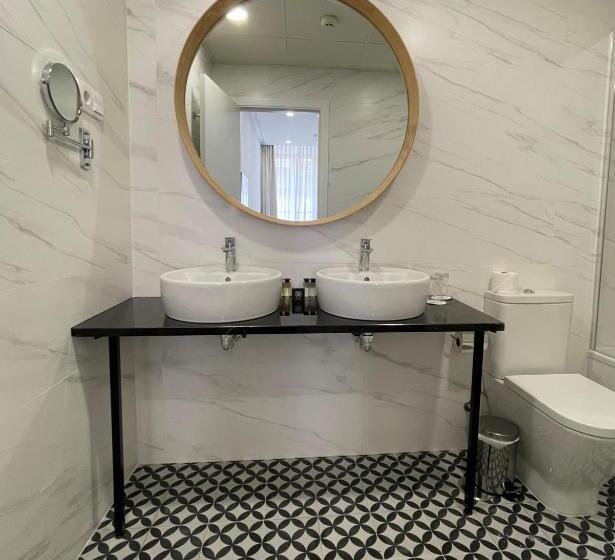 Отель Soho Boutique Urban