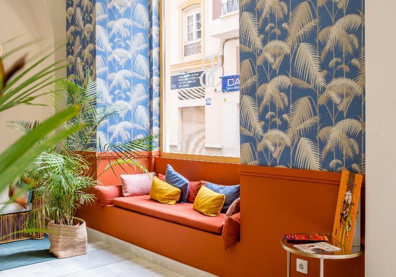 Отель Soho Boutique Urban