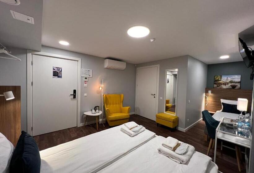 هتل Stay Vilnius