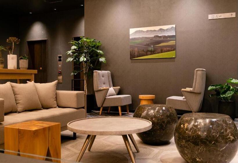 Отель Wing International Sapporo Susukino