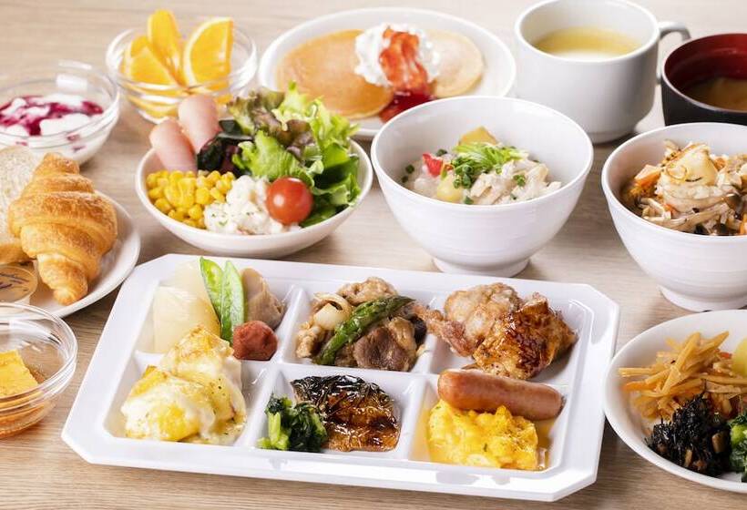 בית מלון כפרי Wing International Sapporo Susukino