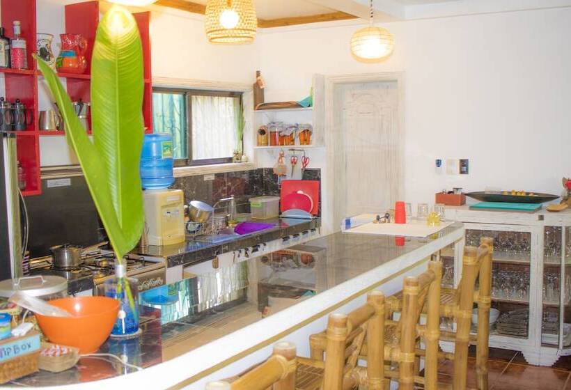 Lanterna Hotel Boracay