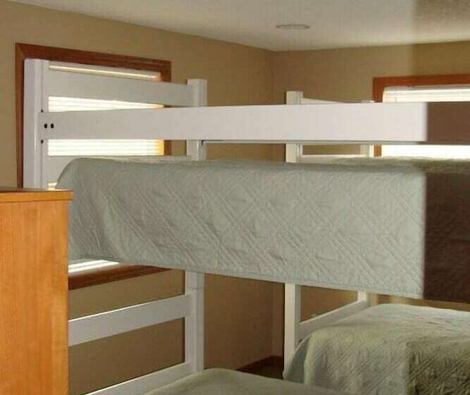 On Pointe Lakefront Resort