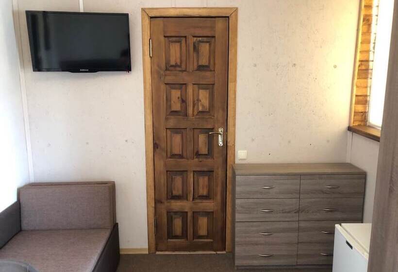 پانسیون Aisha