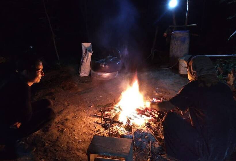 Pensió Art Khamu Homestay