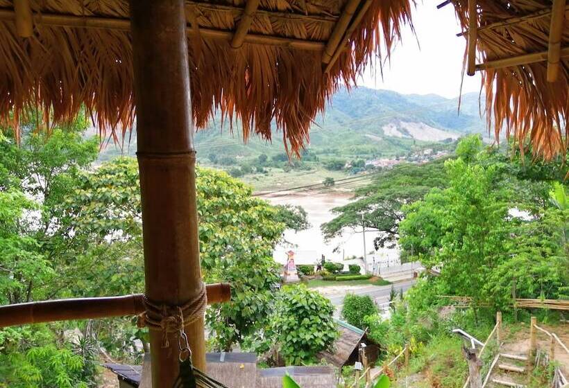 Pensió Art Khamu Homestay