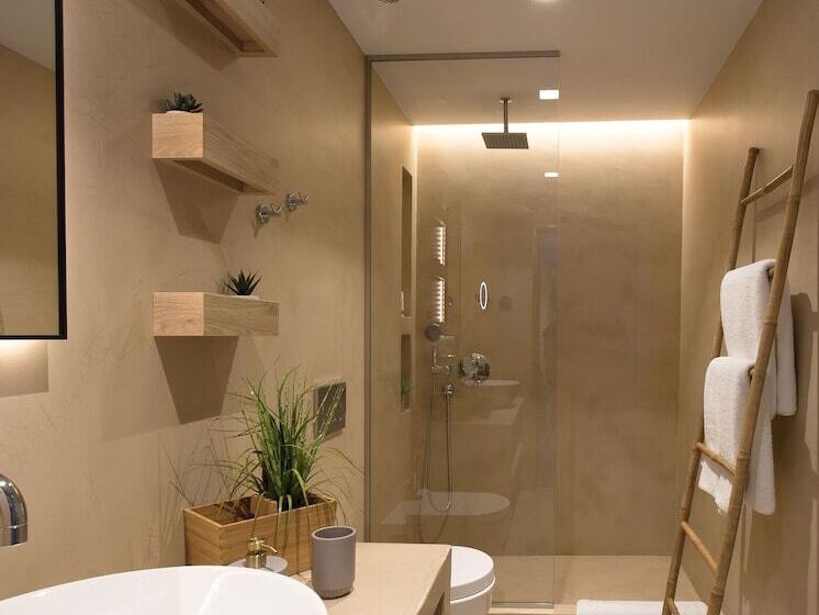 Пансион Artree Suites