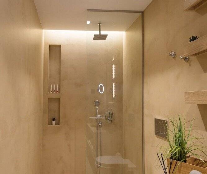 Пансион Artree Suites