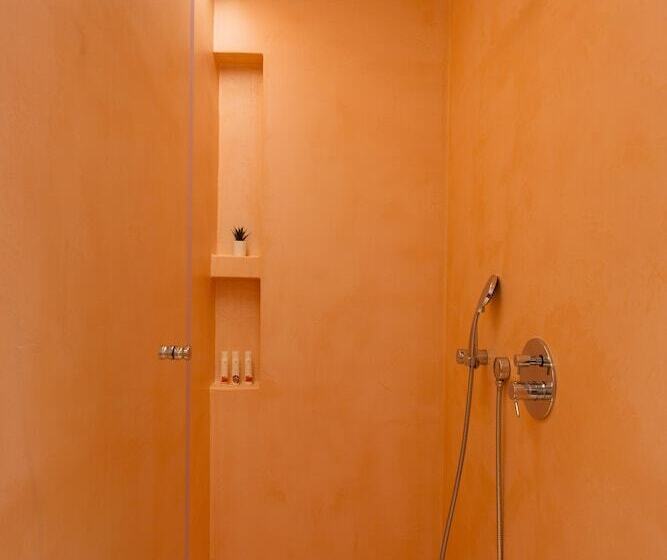 Пансион Artree Suites