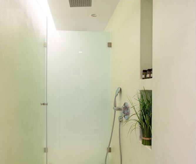 Пансион Artree Suites