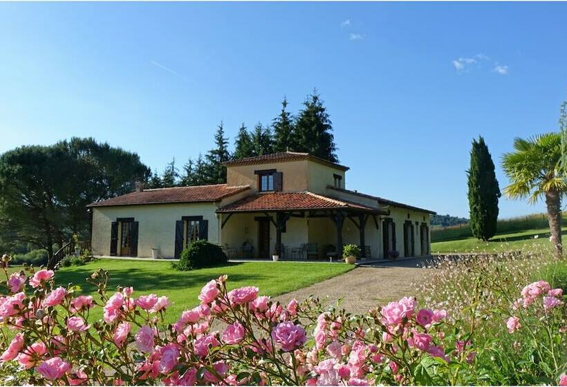 膳宿费 Au Pre Des Sources