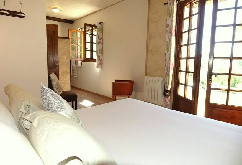 膳宿费 Au Pre Des Sources