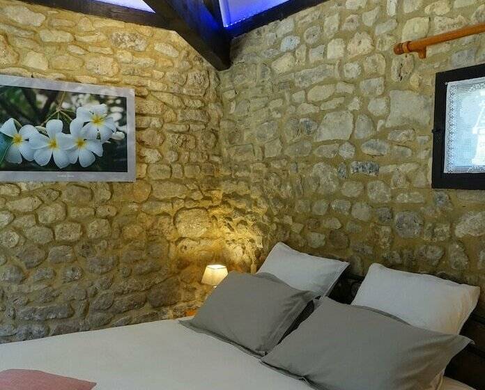 膳宿费 Au Pre Des Sources