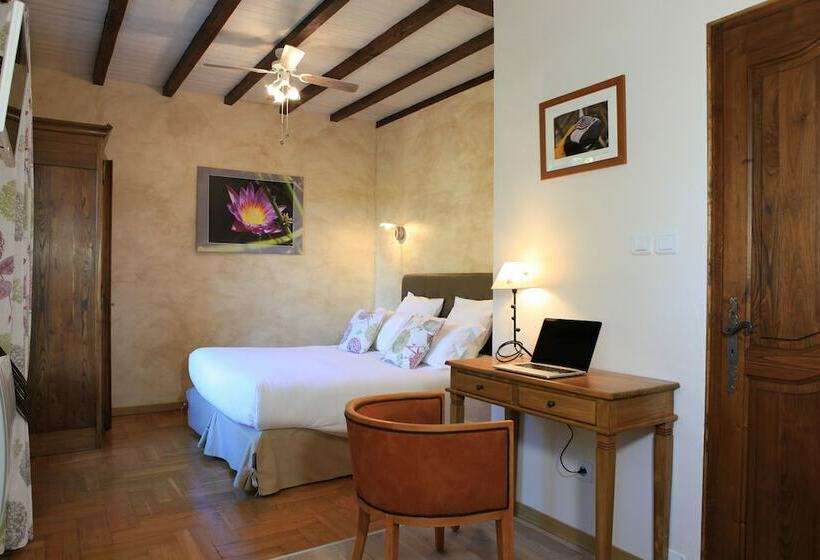 膳宿费 Au Pre Des Sources