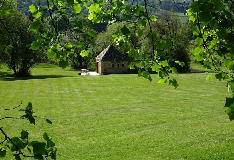 膳宿费 Au Pre Des Sources