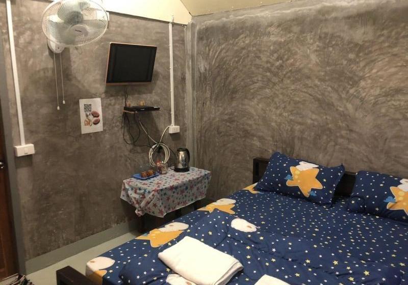 ペンション Ban Rim Nam Tharnthong