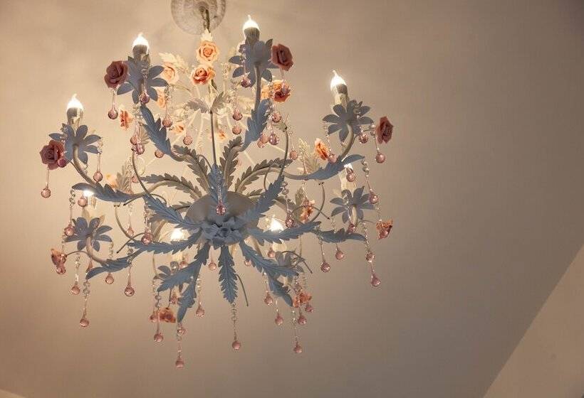 پانسیون Deja Vu B&b