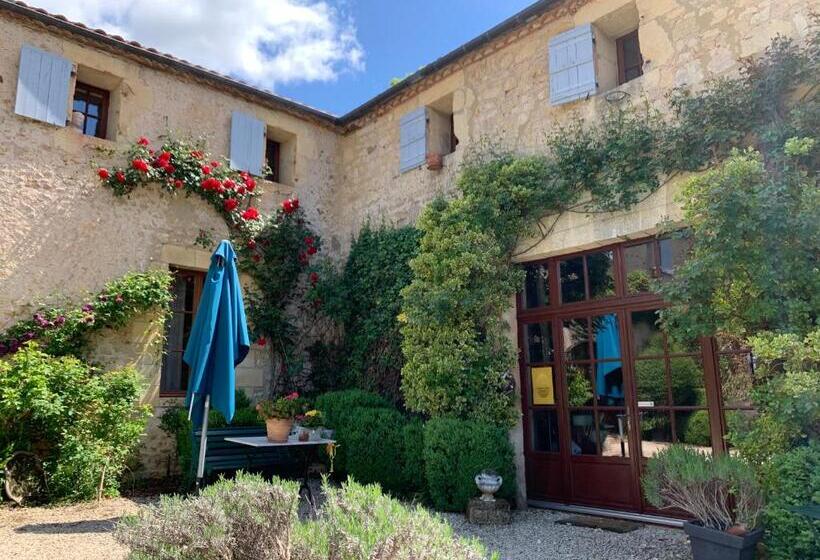 פנסיון Ferme De Tayac   Charme Avec Pool