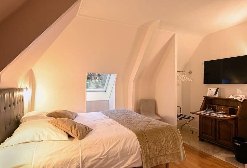 פנסיון Friendly Home Bayeux