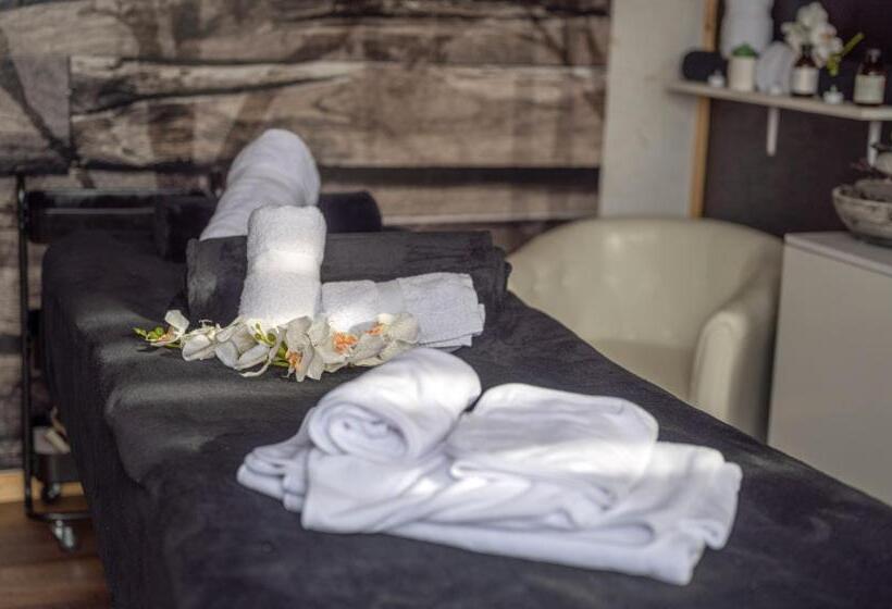 Пансион L Instant