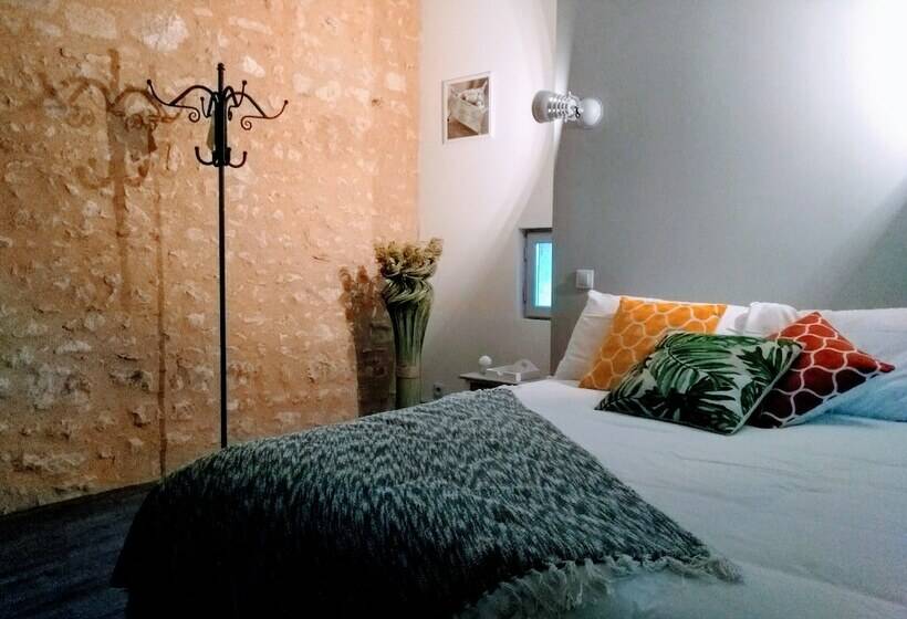 Пансион Notre Dame Chauvigny   Chambres D Hôtes