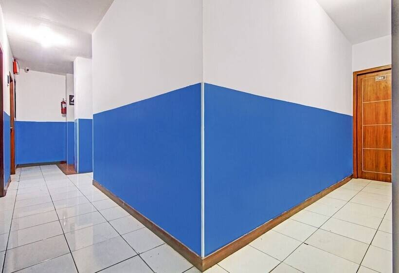 ペンション Reddoorz Near Mall Of Indonesia