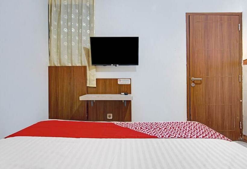 ペンション Reddoorz Near Mall Of Indonesia